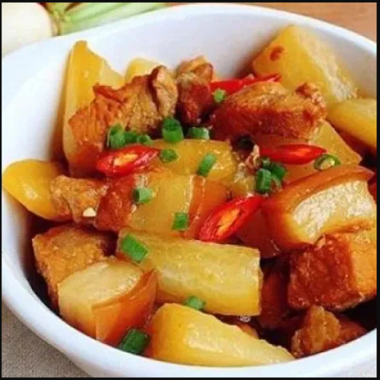 Thịt kho củ cải