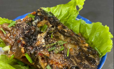 Đầu cá lóc kho tộ